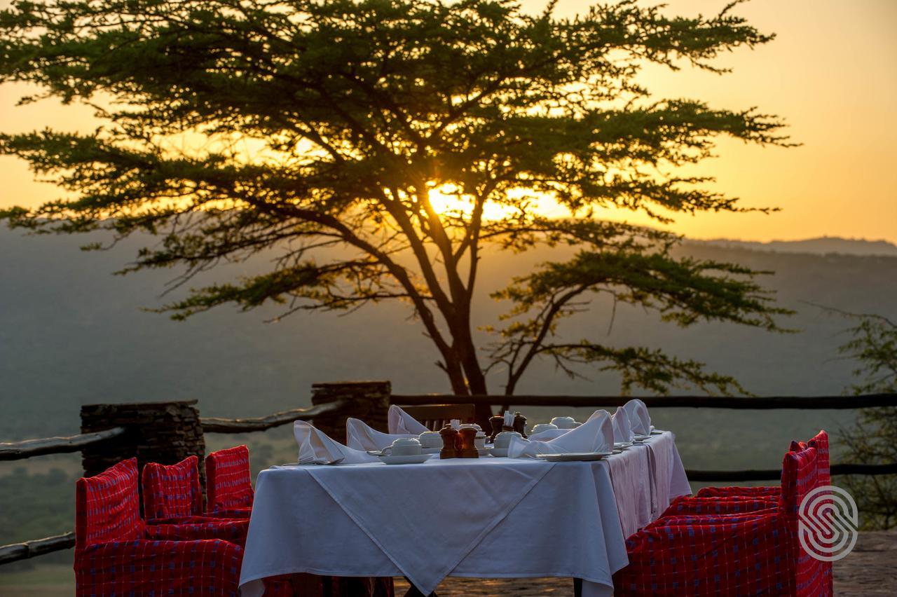 Serengeti Serena Safari Lodge ภายนอก รูปภาพ