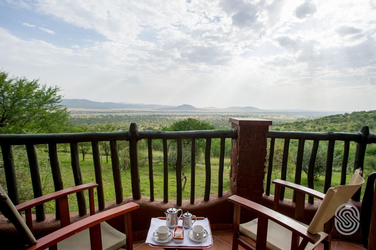 Serengeti Serena Safari Lodge ภายนอก รูปภาพ
